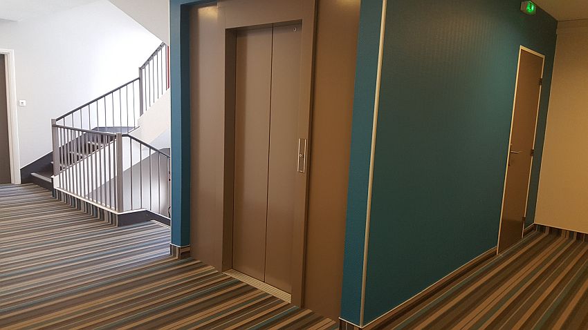 Bureau Location 29200 BREST