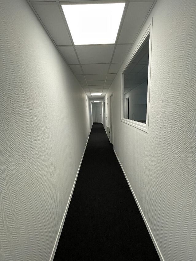 Bureau Location 29200 BREST