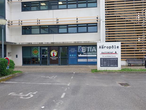 Bureau Vente 29490 GUIPAVAS