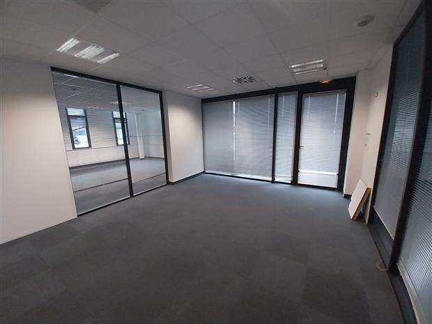 Bureau Location 29490 GUIPAVAS