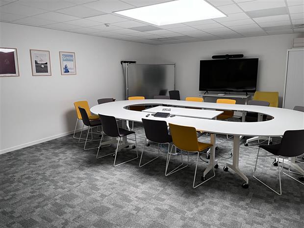 Bureau Location 29200 BREST