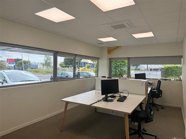 Bureau Location 29200 BREST