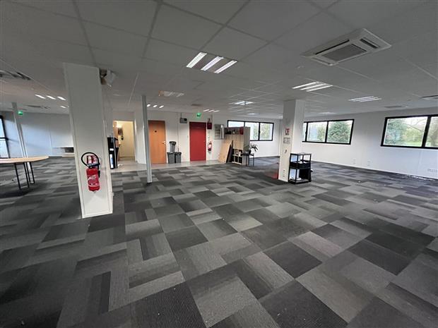 Bureau Vente 29850 GOUESNOU