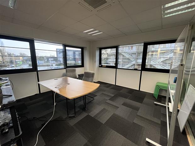 Bureau Vente 29850 GOUESNOU