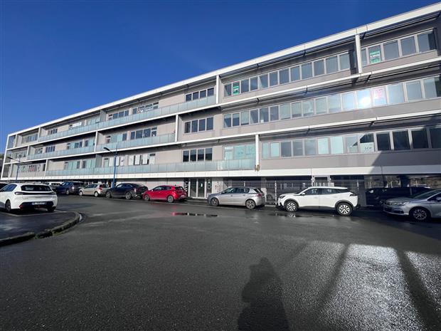 Bureau Location 29200 BREST