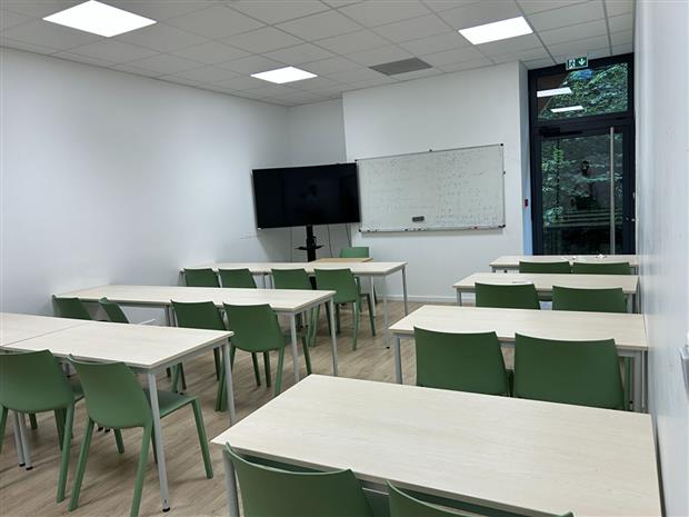 Bureau Location 29490 GUIPAVAS