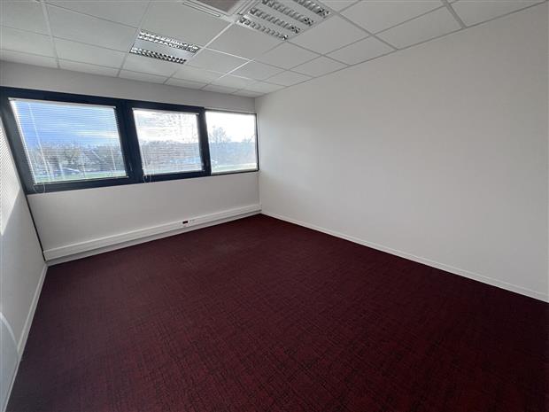 Bureau Location 29850 GOUESNOU