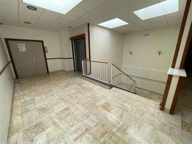 Bureau Location 29200 BREST