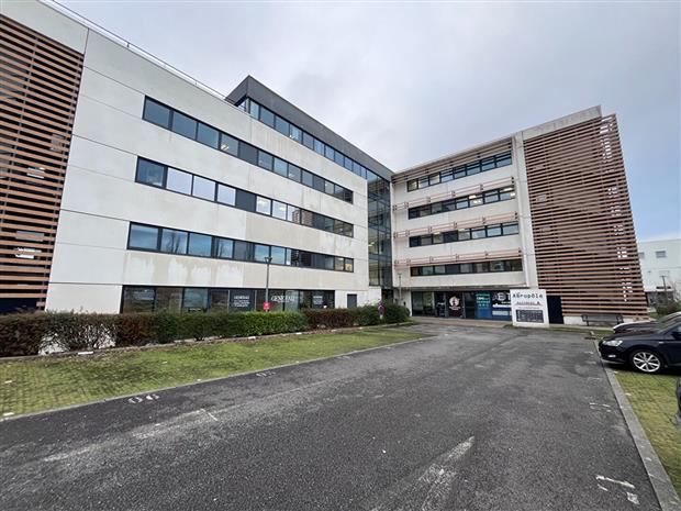 Bureau Vente 29490 GUIPAVAS