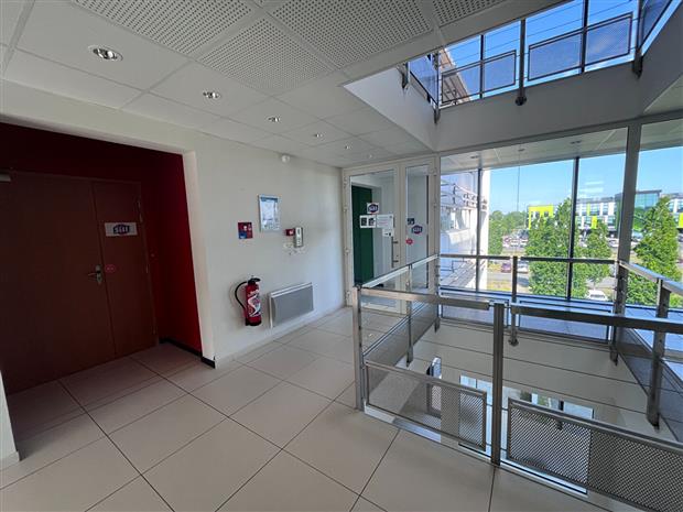 Bureau Vente 29490 GUIPAVAS