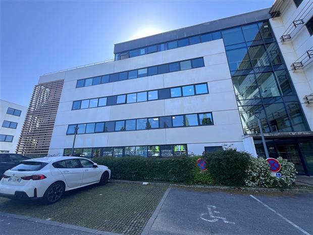 Bureau Location 29490 GUIPAVAS