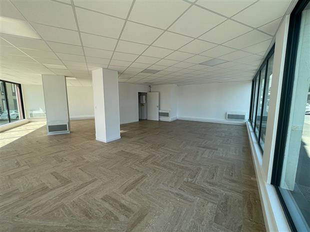 Commerce Location 29200 BREST