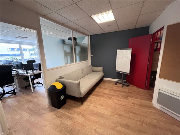 Bureau Location 29200 BREST