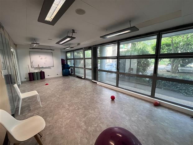 Bureau Location 29200 BREST