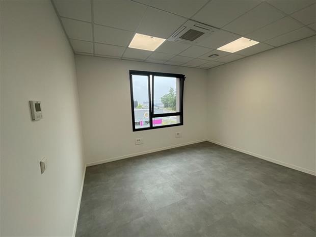 Bureau Location 29200 BREST
