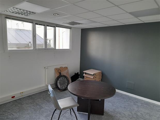 Bureau Location 29200 BREST