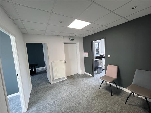 Bureau Location 29200 BREST