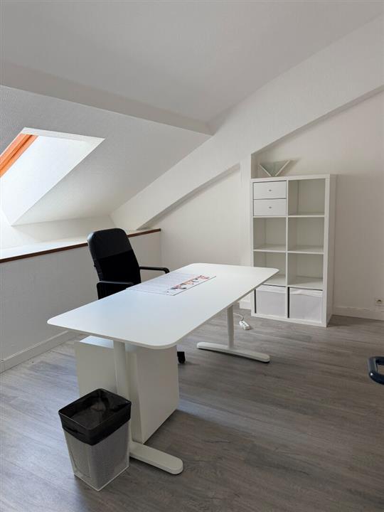 Bureau Location 29200 BREST
