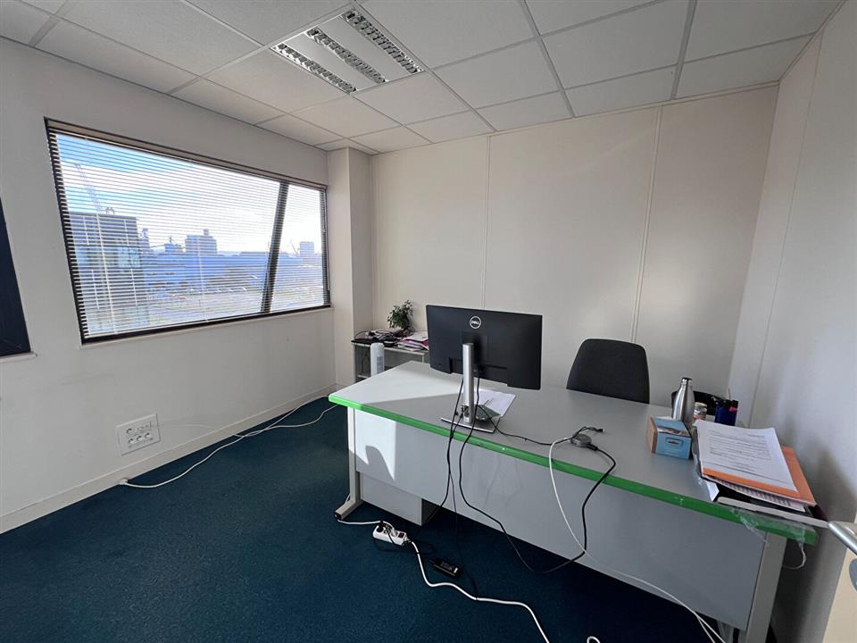 Bureau Location 29200 BREST