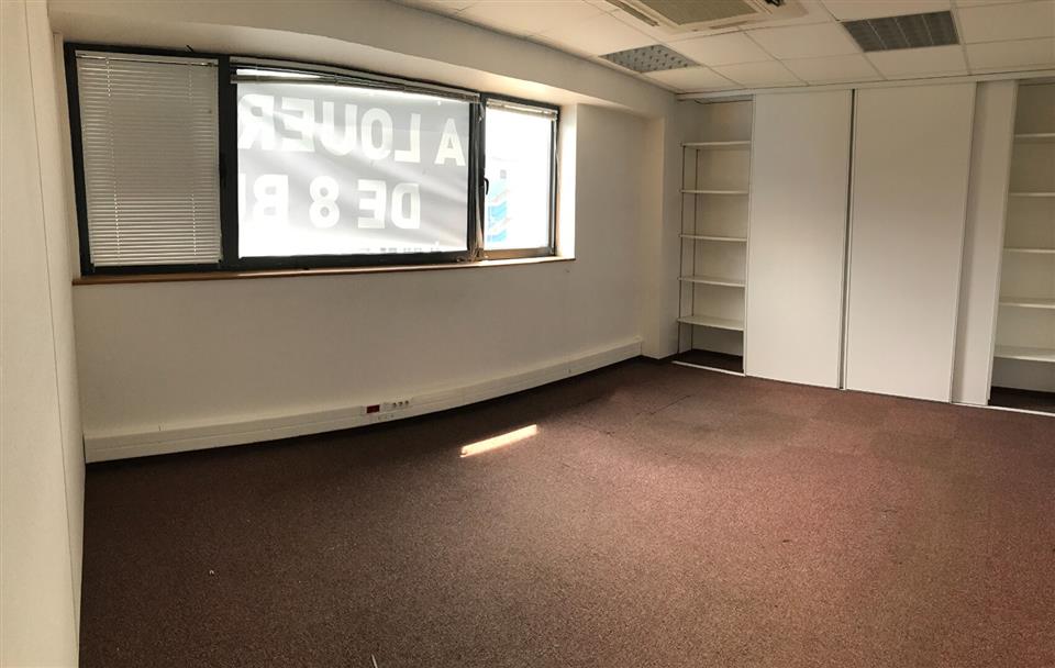 Bureau Location 29200 BREST