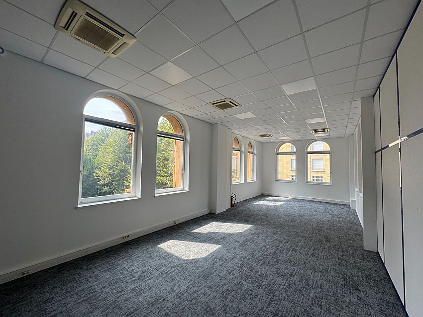 Bureau Location 57000 METZ