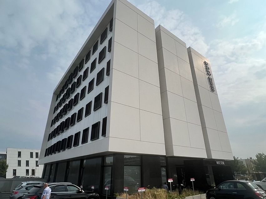 Bureau Location 57070 METZ