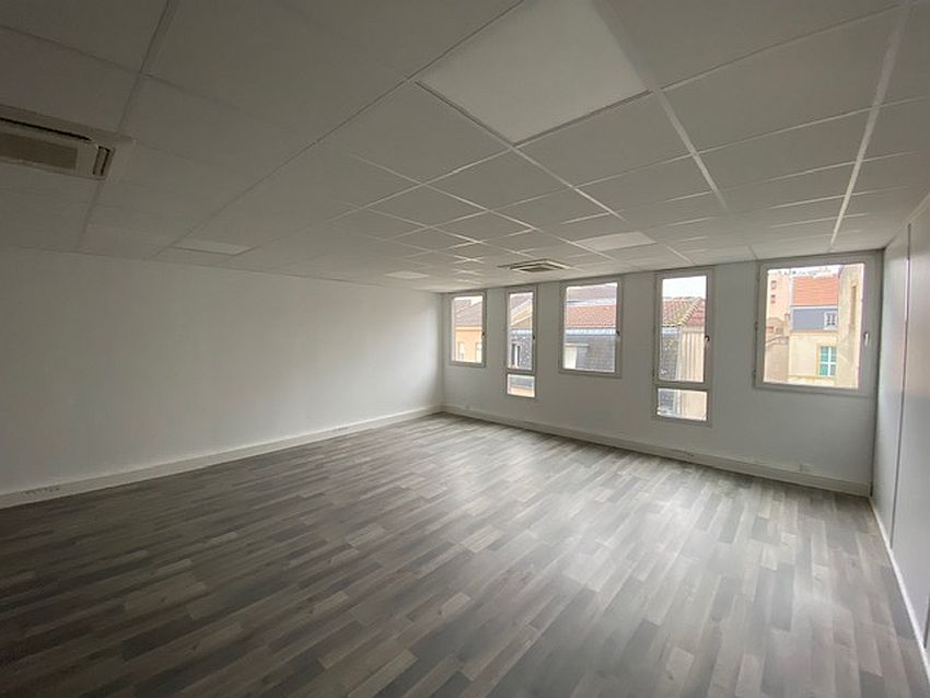 Bureau Location 57000 Metz