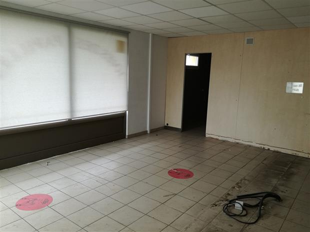 Commerce Location 57280 MAIZIERES LES METZ