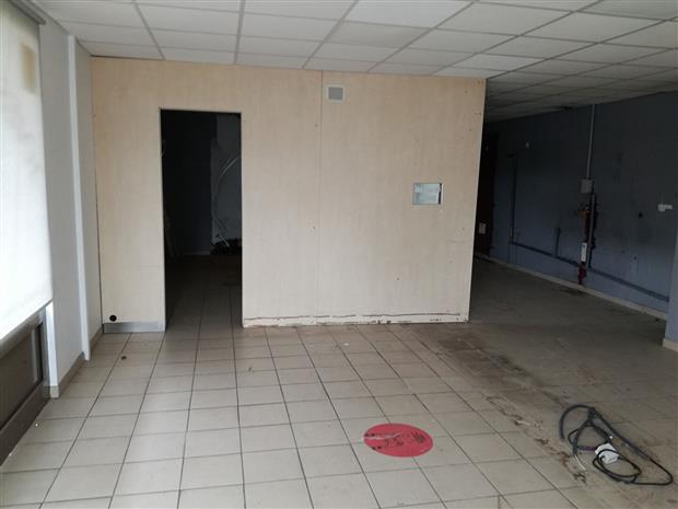 Commerce Location 57280 MAIZIERES LES METZ