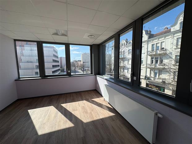 Bureau Location 57000 METZ