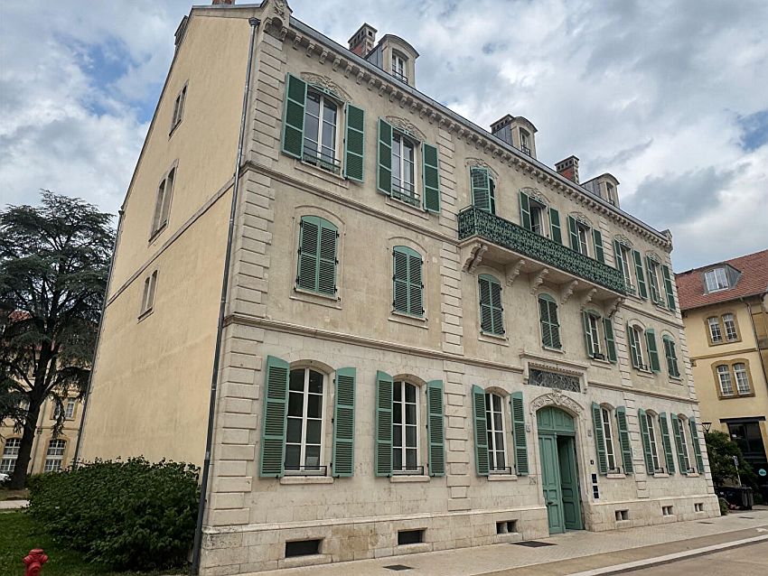 Bureau Location 57000 METZ