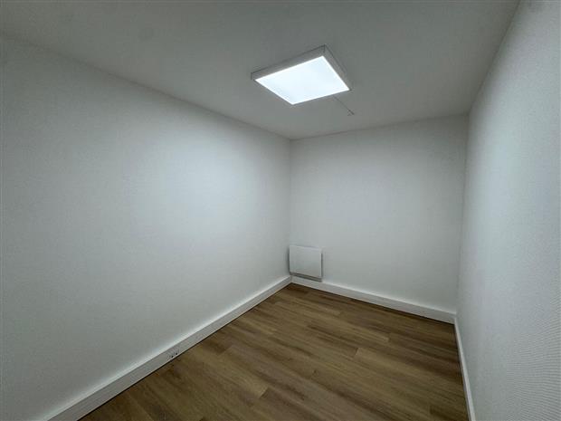 Bureau Location 57000 METZ
