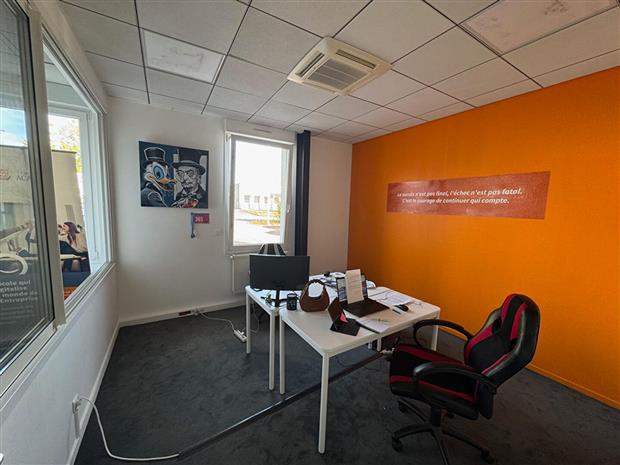 Bureau Location 57155 MARLY
