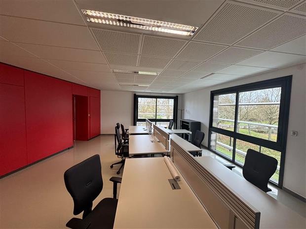Bureau Location 57070 METZ