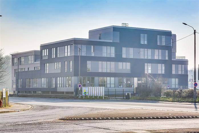 Chargement de l'image...