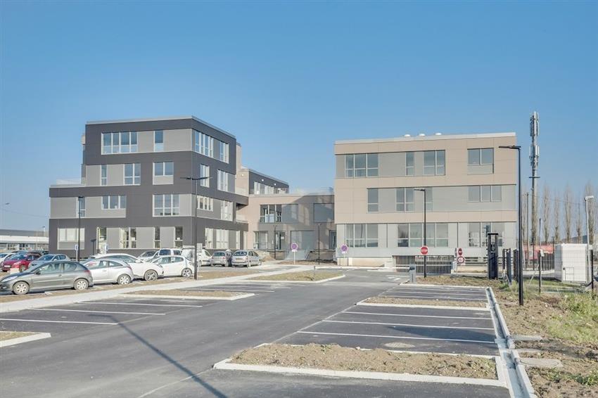Bureau Location 59810 LESQUIN