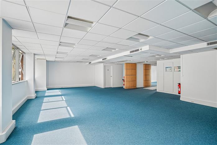 Bureau Location 92300 LEVALLOIS PERRET 18 RUE TREZEL
