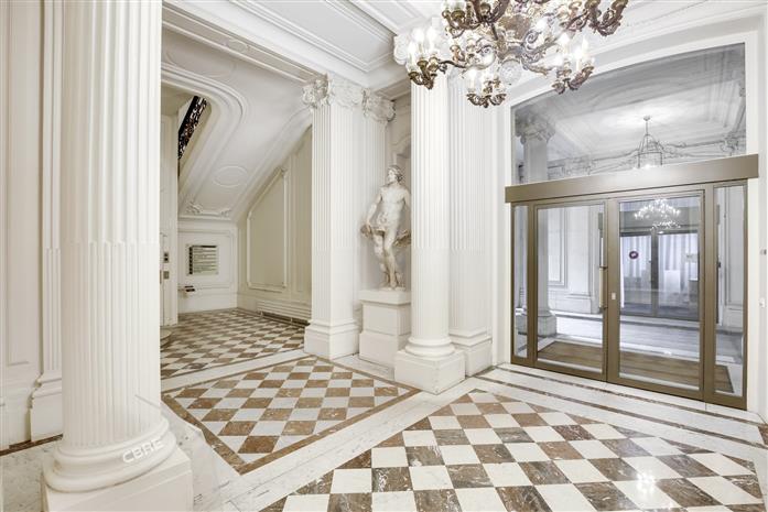 Bureau Location 75008 PARIS 156 BOULEVARD HAUSSMANN