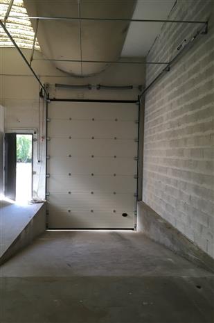 Local d'activités Vente/Location 69800 ST PRIEST