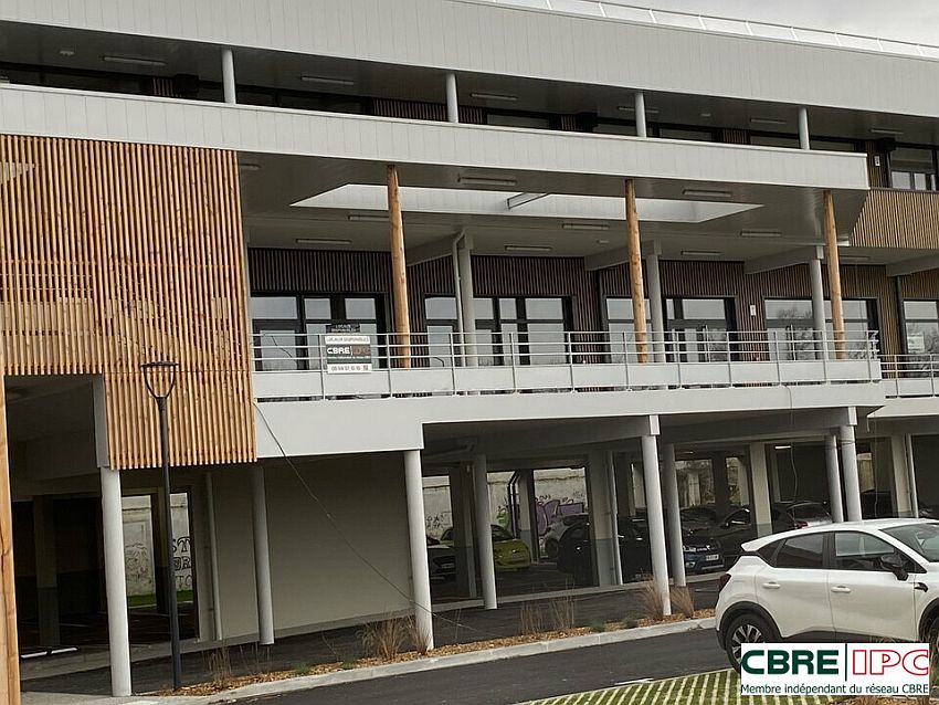 Bureau Location 40100 DAX  