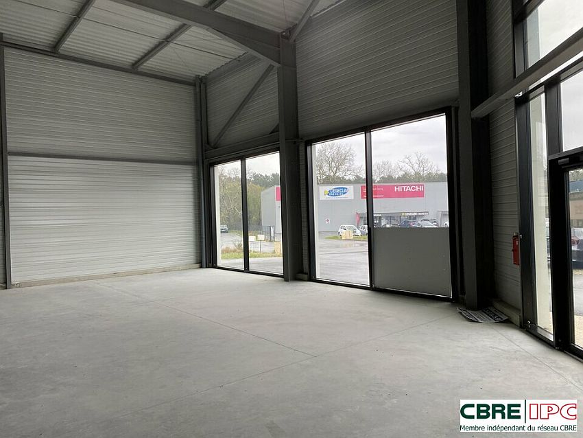 Commerce Location 40990 MEES  