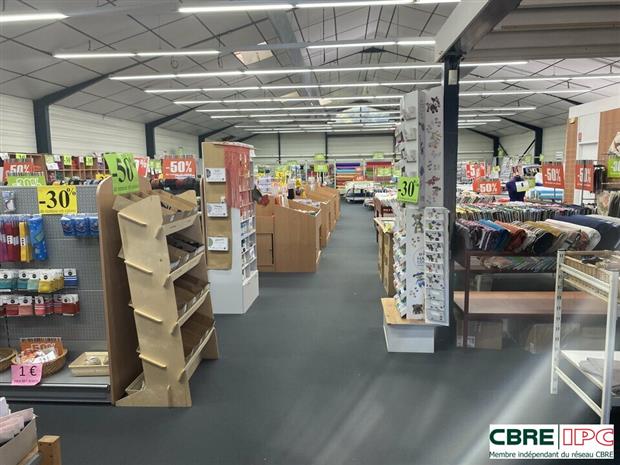 Commerce Location 40000 MONT-DE-MARSAN  