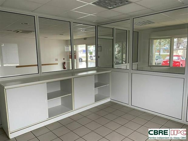 Commerce Location 40000 MONT-DE-MARSAN  