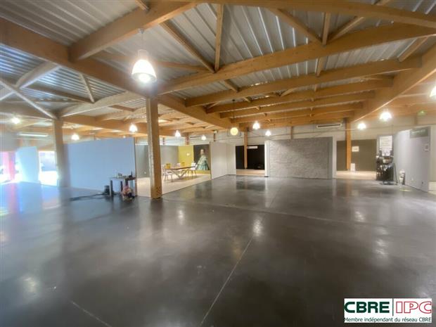 Commerce Vente 40280 SAINT-PIERRE-DU-MONT  