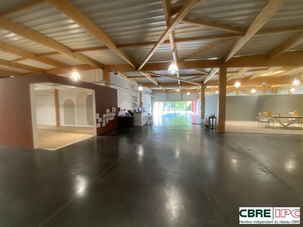 Commerce Vente 40280 SAINT-PIERRE-DU-MONT  