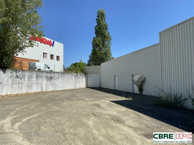 Commerce Vente 40280 SAINT-PIERRE-DU-MONT  