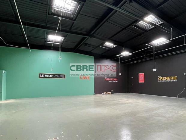 Commerce Location 64000 PAU  