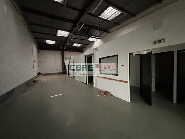 Commerce Location 64000 PAU  