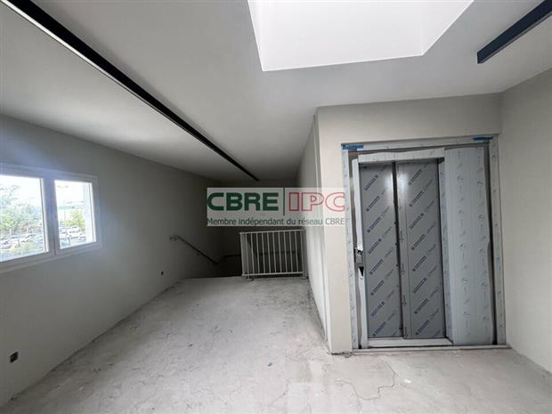 Bureau Location 64000 PAU  