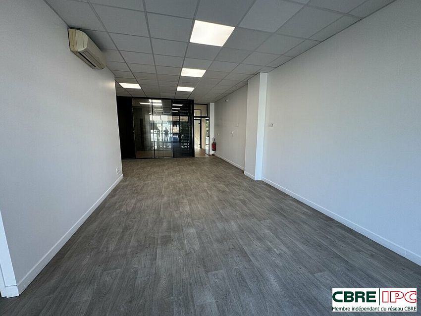Commerce Location 64600 ANGLET  